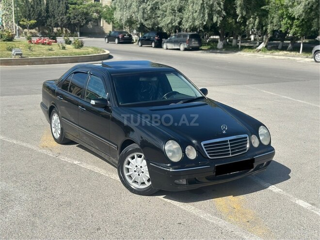 Mercedes E 200 2001, 310,000 km - 2.0 l - Bakı