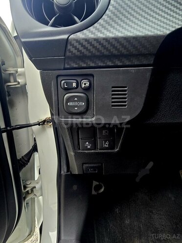 Toyota Corolla Fielder 2019, 136,500 km - 1.5 l - Bakı