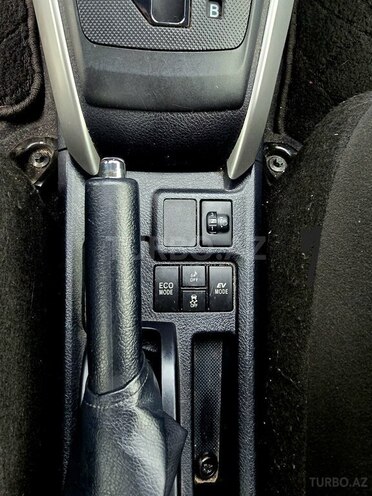 Toyota Corolla Fielder 2019, 136,500 km - 1.5 l - Bakı
