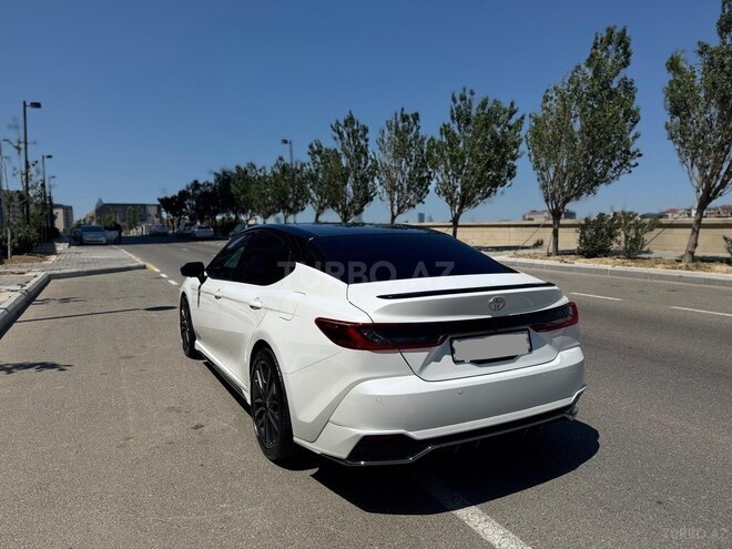 Toyota Camry 2024, 10,000 km - 2.0 l - Bakı