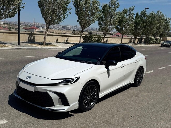 Toyota Camry 2024, 10,000 km - 2.0 l - Bakı