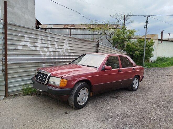 Mercedes 190 1991, 666,660 km - 2.0 l - Gəncə