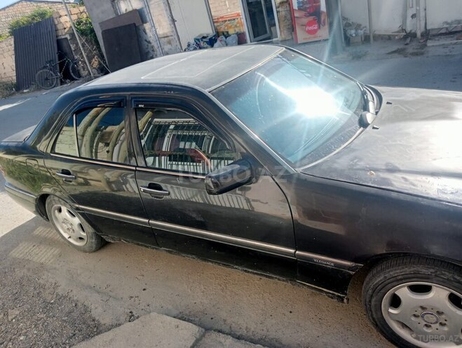 Mercedes C 270 1995, 300,000 km - 2.7 l - Bakı