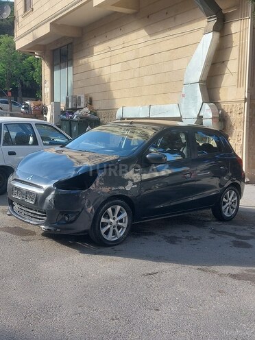 Mitsubishi Mirage 2015, 145,000 km - 1.2 л - Bakı