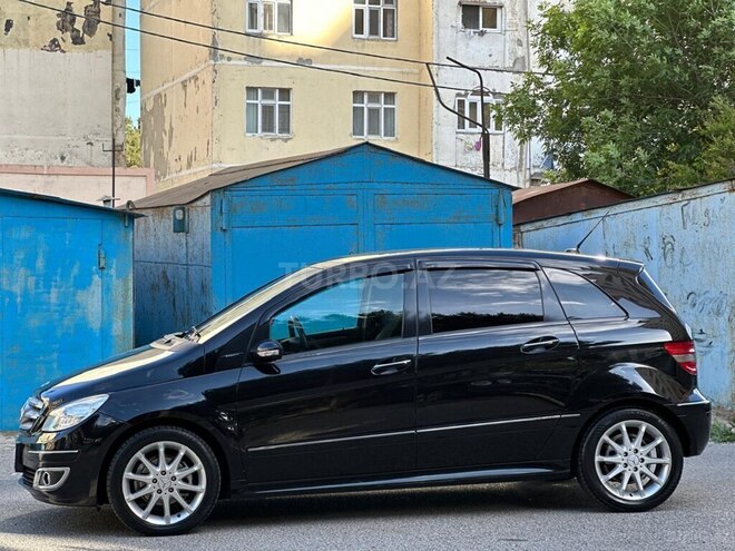 Mercedes B 170 2007, 172,000 km - 1.7 l - Sumqayıt