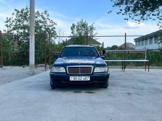 Mercedes C 180 1997, 180,000 km - 1.8 l - Ucar