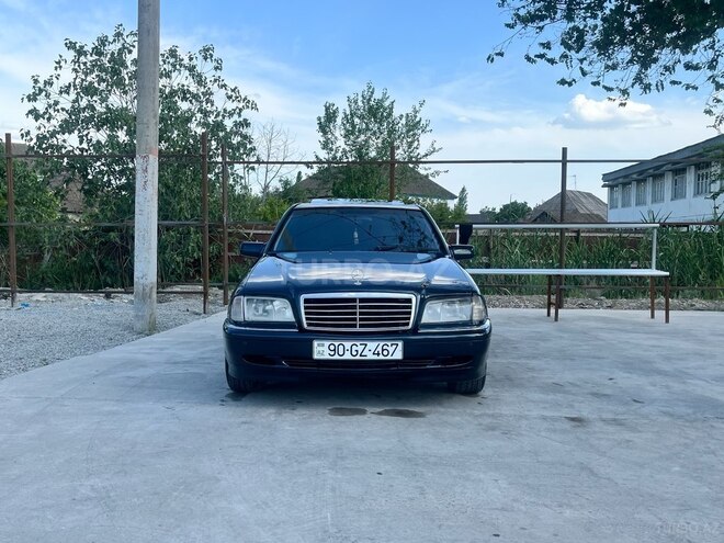 Mercedes C 180 1997, 180,000 km - 1.8 l - Ucar