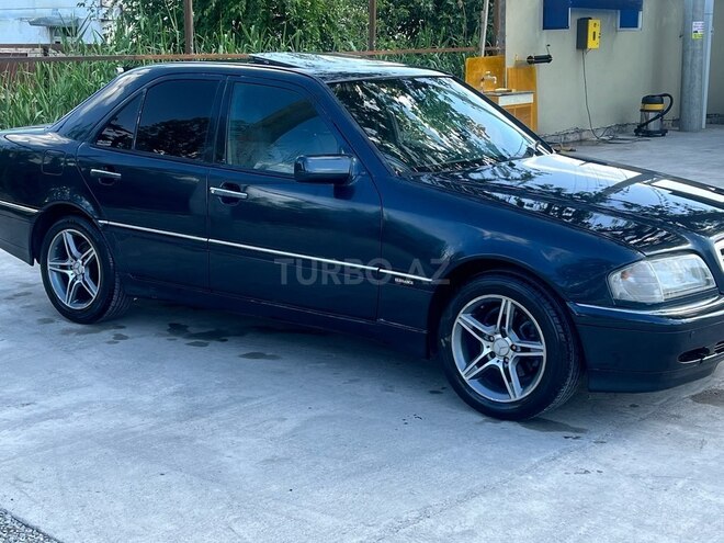 Mercedes C 180 1997, 180,000 km - 1.8 l - Ucar
