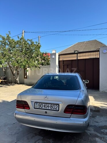 Mercedes E 270 2001, 763,663 km - 2.7 л - Bakı