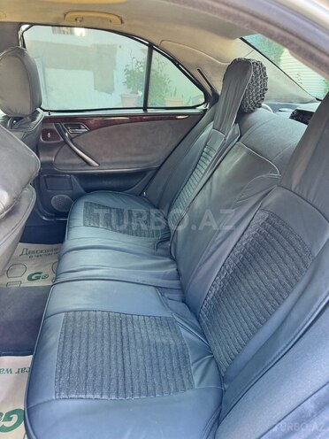 Mercedes E 270 2001, 763,663 km - 2.7 л - Bakı