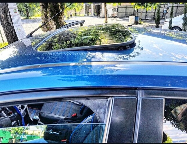 Ford Focus 2005, 350,000 km - 1.4 l - Qəbələ