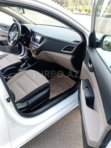 Hyundai Accent 2020, 186,362 km - 1.6 л - Gəncə