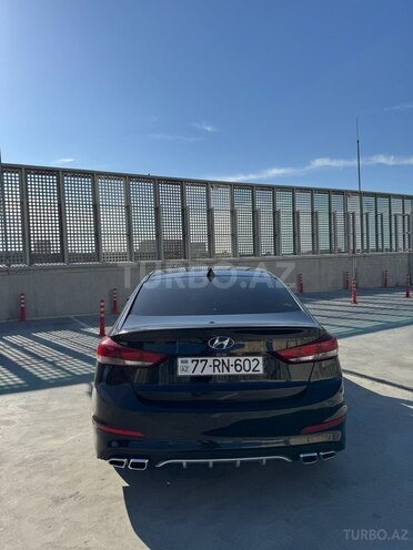 Hyundai Elantra 2017, 138,000 km - 2.0 l - Bakı