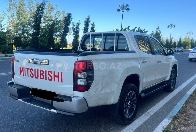 Mitsubishi L200 2023, 96,000 km - 2.4 l - Sumqayıt