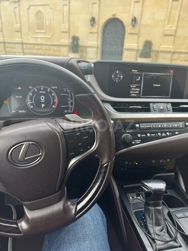 Lexus ES 250 2019, 138,000 km - 2.5 л - Bakı
