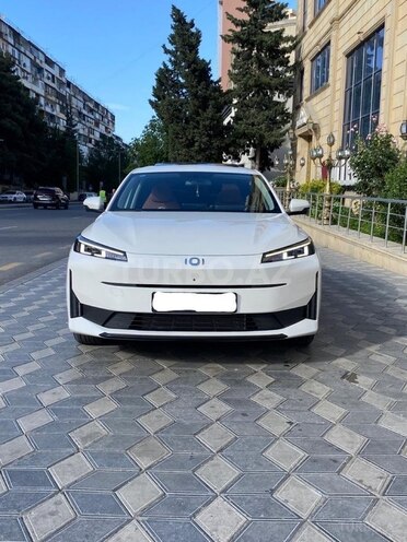 Changan Qiyuan A05 2025, 3,700 km - 1.5 л - Bakı