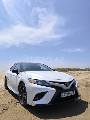 Toyota Camry-21