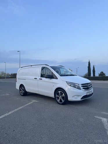 Mercedes Vito 114 2015, 218,981 km - 2.2 л - Bakı