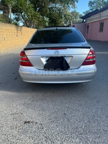 Mercedes E 320 2003, 332,887 km - 3.2 l - Bakı