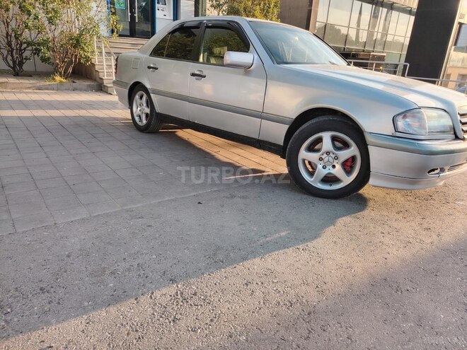 Mercedes C 180 1995, 196,000 km - 1.8 l - Bakı