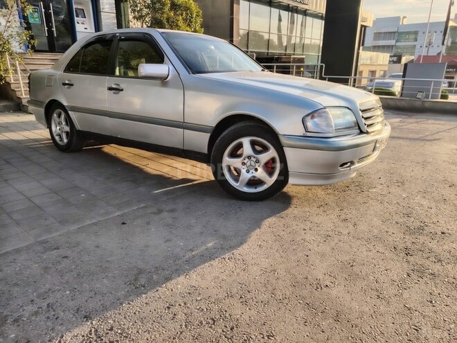 Mercedes C 180 1995, 196,000 km - 1.8 l - Bakı