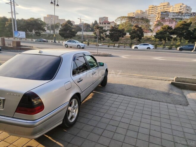 Mercedes C 180 1995, 196,000 km - 1.8 l - Bakı