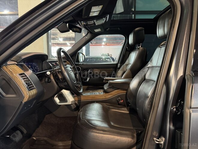 Land Rover Range Rover 2018, 130,000 km - 3.0 l - Bakı