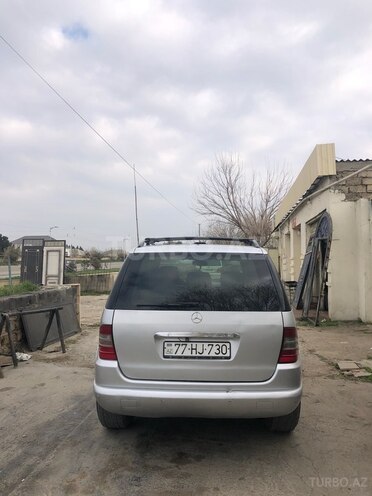 Mercedes ML 270 4MATIC 2000, 453,000 km - 2.7 l - Bakı