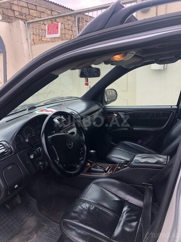 Mercedes ML 270 4MATIC 2000, 453,000 km - 2.7 l - Bakı