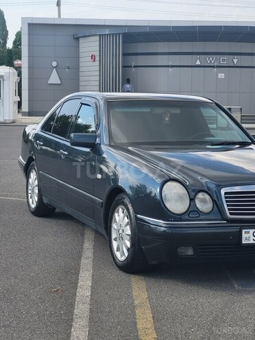 Mercedes E 280 1998, 498,200 km - 2.8 l - Bakı