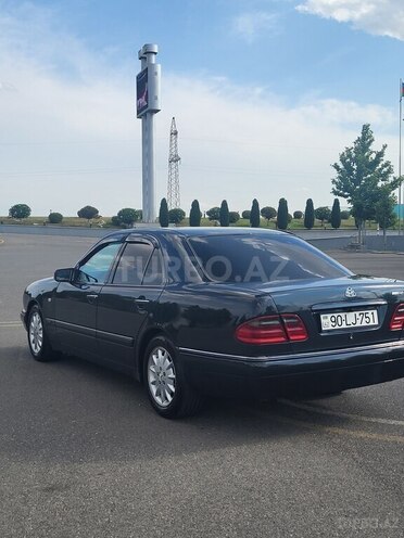 Mercedes E 280 1998, 498,200 km - 2.8 l - Bakı