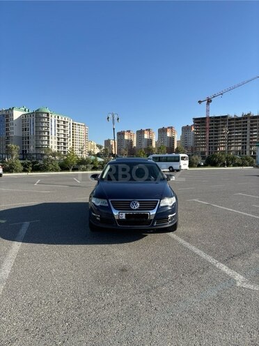 Volkswagen Passat 2005, 257,000 km - 2.0 l - Bakı
