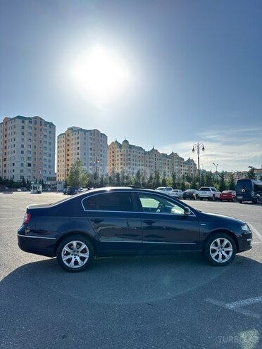 Volkswagen Passat 2005, 257,000 km - 2.0 l - Bakı