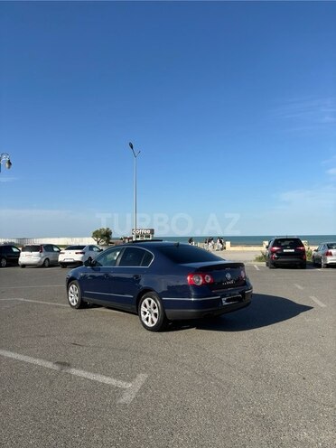 Volkswagen Passat 2005, 257,000 km - 2.0 l - Bakı