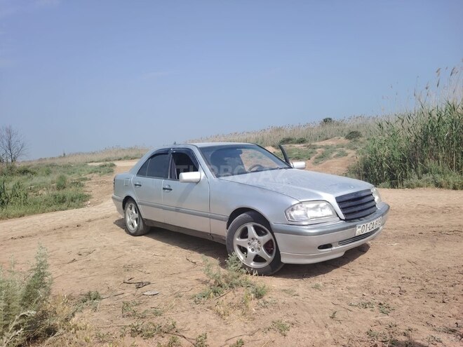 Mercedes C 180 1995, 196,000 km - 1.8 l - Bakı