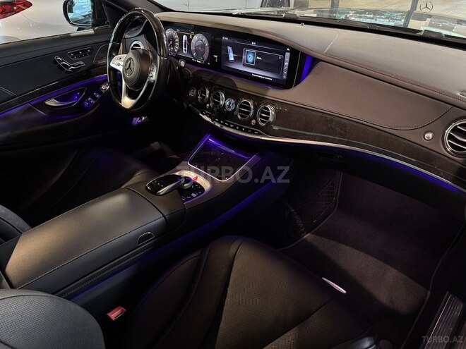 Mercedes S 450-11