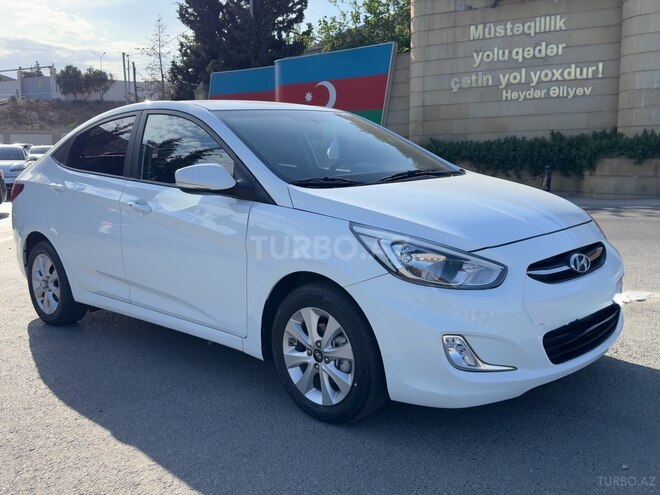 Hyundai Accent 2016, 57,000 km - 1.4 l - Bakı