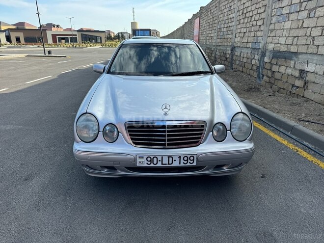 Mercedes E 200 1999, 256,000 km - 2.0 l - Bakı