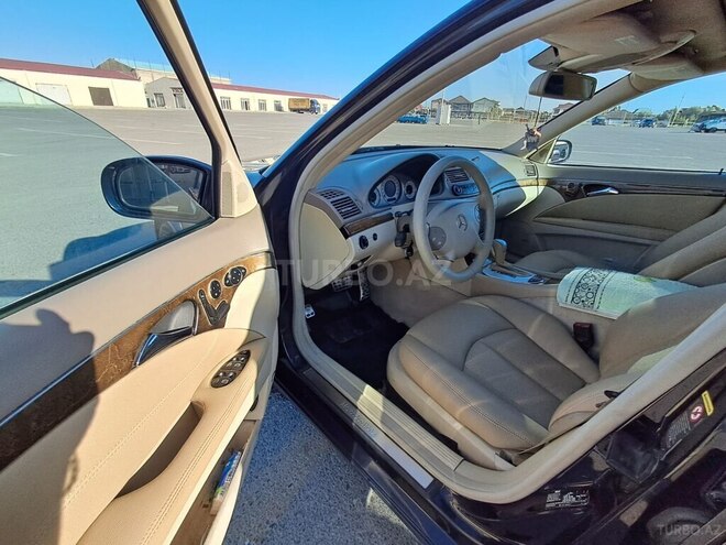 Mercedes E 320 2003, 280,000 km - 3.2 l - Bakı