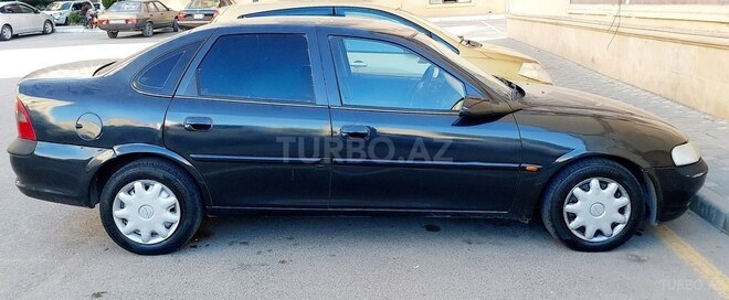 Opel Vectra 1998, 321,500 km - 1.8 l - Sumqayıt