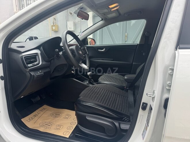 Kia Rio 2019, 104,000 km - 1.6 л - Bakı
