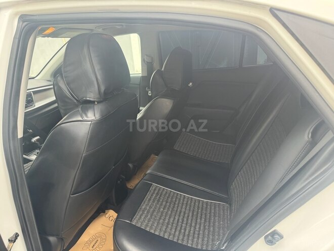 Kia Rio 2019, 104,000 km - 1.6 л - Bakı