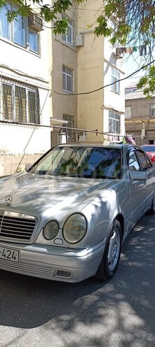 Mercedes E 230 1996, 715,550 km - 2.3 l - Bakı