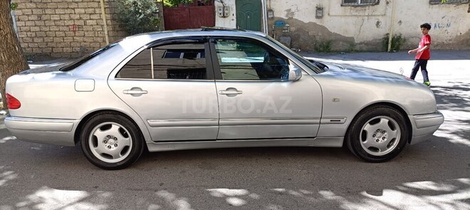 Mercedes E 230 1996, 715,550 km - 2.3 l - Bakı
