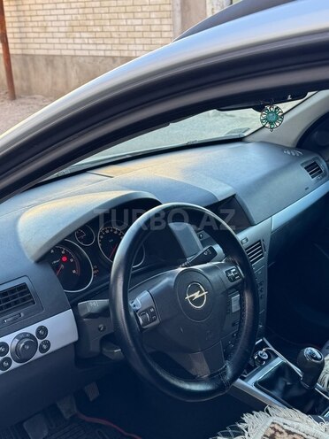 Opel Astra 2006, 320,000 km - 1.3 l - Bakı