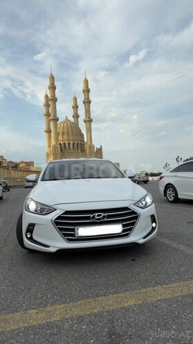 Hyundai Avante 2016, 227,741 km - 1.6 l - Bakı
