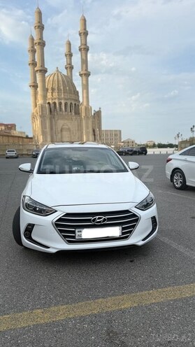 Hyundai Avante 2016, 227,741 km - 1.6 l - Bakı
