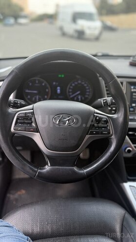 Hyundai Avante 2016, 227,741 km - 1.6 l - Bakı