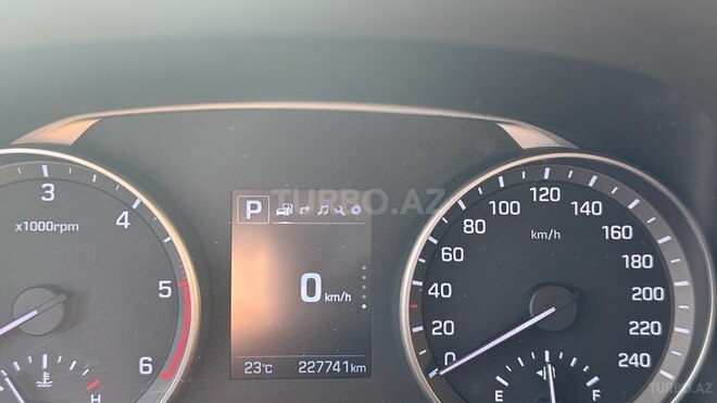 Hyundai Avante 2016, 227,741 km - 1.6 l - Bakı