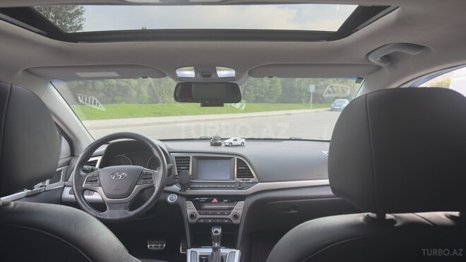 Hyundai Avante 2016, 227,741 km - 1.6 l - Bakı